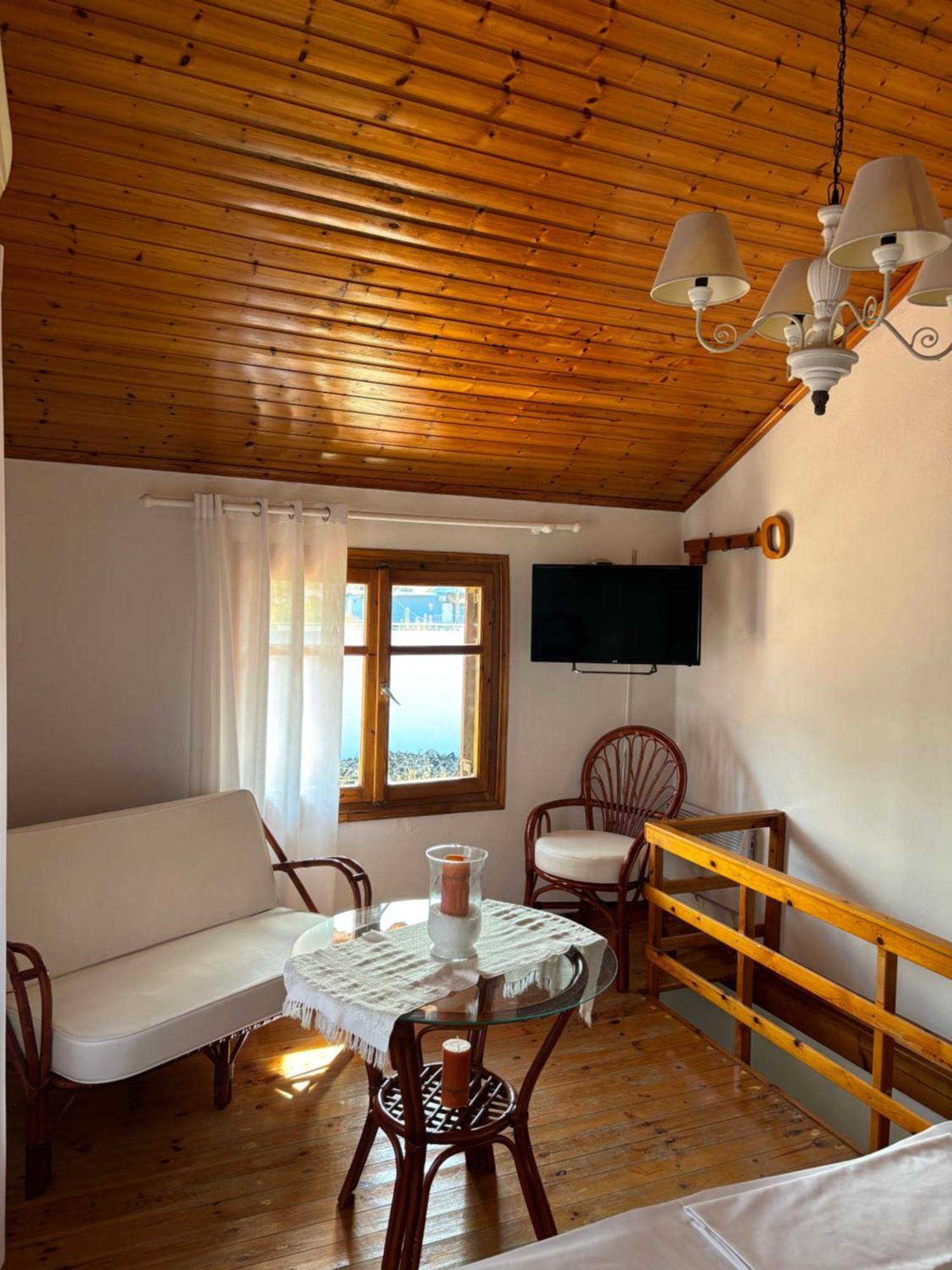 Marias Apartments Vasiliká Eksteriør bilde